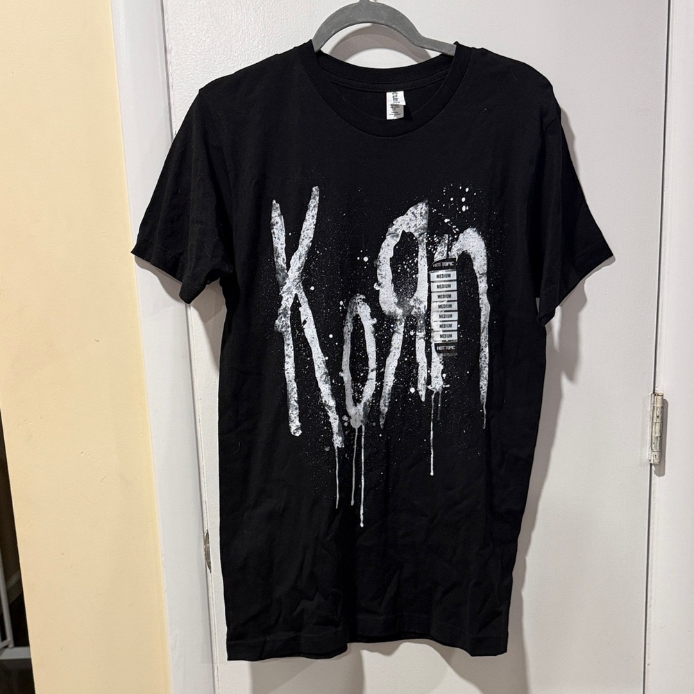 Hot Topic Black Korn Band T-Shirt